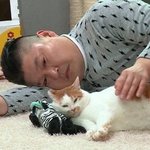 [드루와] 조카 서럽다 동생 없으면 밥도 <b>안</b> <b>주네</b>