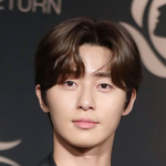 <b>돈</b> 많은 연예인 안 부럽다는 말 들으면 <b>무슨</b> 생각 들어?