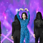 여돌 사우디 무대 <b>의상</b> 존<b>예</b>인듯