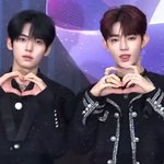 니네 취향 1,2 중에 누구임