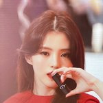 꽉 끼는 '팬 사랑'에 <b>질식</b>할 수도 있어