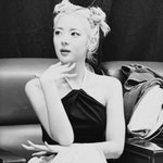수능 끝나고 폰만 보는애들아 이 시간이 너무
