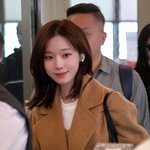 오늘 <b>윈터</b> 대학생같아