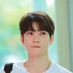 이 남돌 만나면 <b>언어</b>능력 잃을 듯