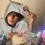 더보이즈 주연 생일 인스타 업뎃 (+<b>야외</b> 사진 추가)