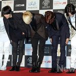 슴돌들 폴더인사 잘했는데 라이즈는 왜<b>저럼</b>?