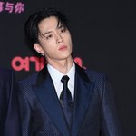 이 셋이 삼형제같음