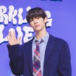 투어스 <b>도훈</b> 이븐 이정현 닮았음