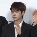 이때<b>리우</b> 개잘쌩김