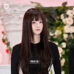 <b>설윤</b> 개예쁘노...