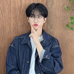 <b>무심</b>한 시선도 아찔하다  정말