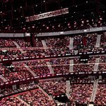 공연장 <b>높이</b>봐