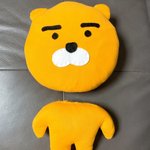 피카츄 <b>보단</b>