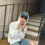 나 <b>이런색</b>입으면 얼굴 거무튀튀 황토색되는데