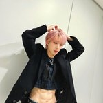 <b>식스</b>팩 공개한 보플 출신 멤버