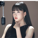 흑발 <b>풀뱅</b>이 잘 어울리는 여자 아이돌들