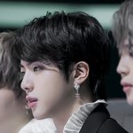 존재에 <b>감사</b>한 남자 아이돌들