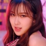 갑자기 로제 <b>흑발</b> 보고 싶다