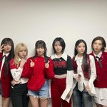 오늘 엔믹스 의상 왜 <b>뮤뱅</b>이랑 똑같음??