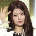 엔믹스 <b>설윤</b> 얼굴 미쳤냐
