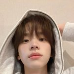 [댓글부탁해] <b>사촌</b>오빠 아내한테 생일선물 머줘야됨…??