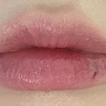 나 <b>입술</b> 예뿌지