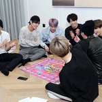 방탄 알엠 진 슈가 제이홉 지민 뷔 정국 <b>방탄소년단</b> ❤️
