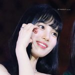 얼굴 보고 할 말 잃어서 <b>주접</b> 생각 안남