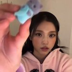 뉴진스 해린: 나 말고 고양이를 잡아!!