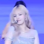 [댓글부탁해] 아이브 리즈//// 리즈 걍 살 빠져서 폼 돌아온거