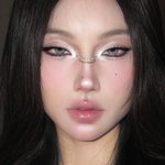 메이크업 너네 이거 어케 생각함