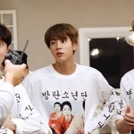 방탄 진 <b>달방</b> 70화 비하인드 포토