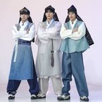 [라이즈] <b>소희</b>만 앞머리 까고 제대로 쓴거 개웃김ㅋㅋㅋ ㅜㅜ