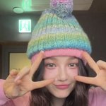 뉴진스 다니엘 <b>핑크색</b>이 진짜 잘받는듯