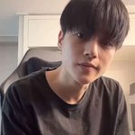 에이티즈 <b>우영</b>아 살좀 그만 빼라