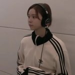 옷 어케 이렇게 한거임??