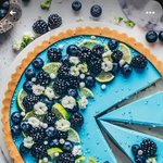 여러분도 <b>파란</b>게 맛있어 보이나요?