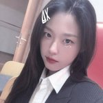 <b>설현</b> "설 연휴엔 저처럼 휴대폰만 보지 마시길"…'나혼산' 출연...