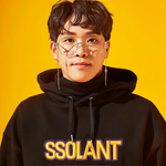 오킹은 명문가 출신으로 <b>정승</b>의 후손임.