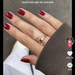 빨강 원<b>컬러</b> 네일 촌스러워??