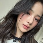 <b>민지</b> 셀카 보고