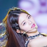 장원영 <b>이날</b> 개이쁜듯