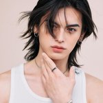 잘생겼다고 말 나오는 일본 패션 모델 겸 배우