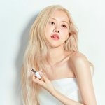 새로 공개된 설화수 <b>뉴캠페인</b> 블랙핑크 로제