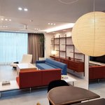 <b>앤더슨</b>씨 인스타에 공개된 뉴진스 숙소 거실