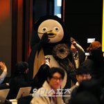 오늘자 듄:파트2 기자간담회에 등장한 <b>펭수</b>