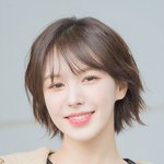<b>환연</b> 나연 누구닮았나 했는데