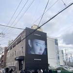 들어가기 전부터 <b>팬심</b>을 테스트하는 이번 르세라핌 팝업스토어