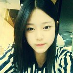 중단발인데 머리 <b>모양</b>이 이렇게 되려면