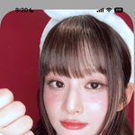 설윤 <b>주름</b> 관리좀 받아야할듯